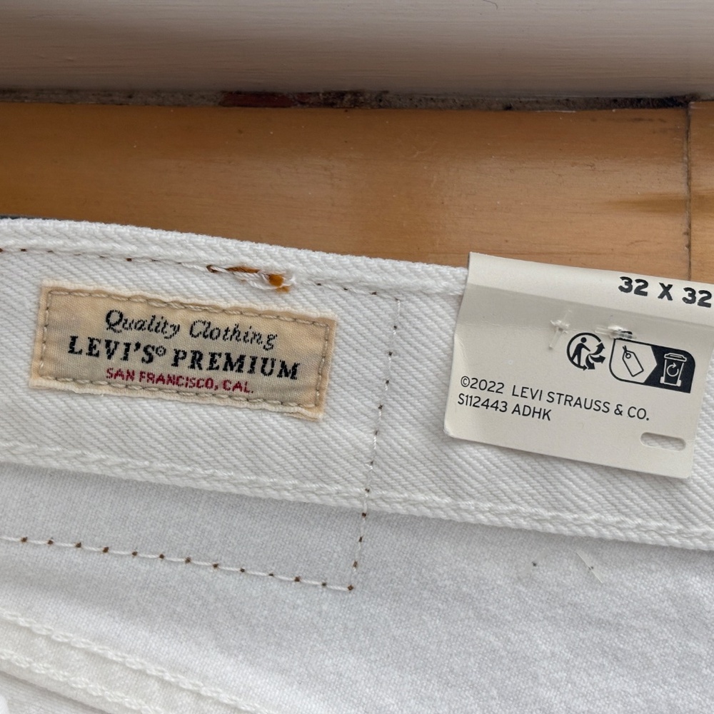 LEVI'S 501 Original button fly high rise straight leg 32 x 32 red tab - Picture 9 of 12